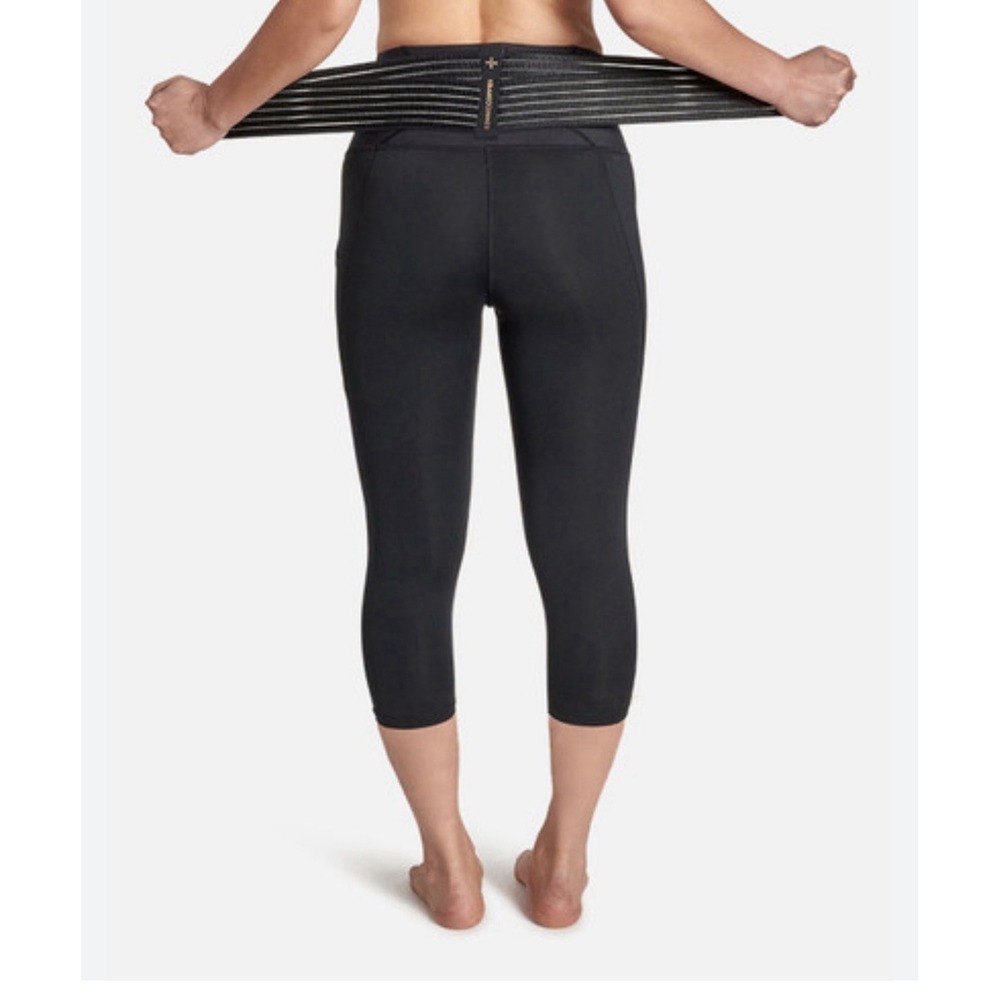 Tommie Copper Women's Adjustable Back Support Leggings 19" Capri Length Pockets